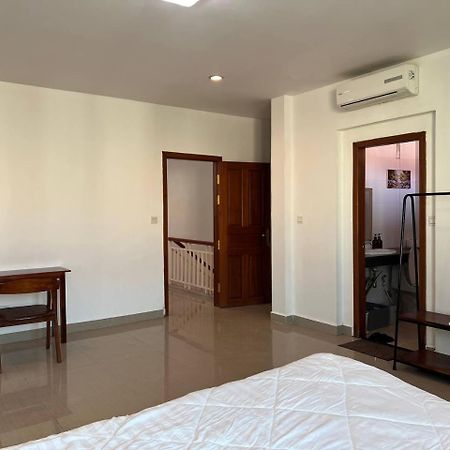 D32 Homestay Near Airport Behind Brown Coffee Airport Phnom Penh Luaran gambar